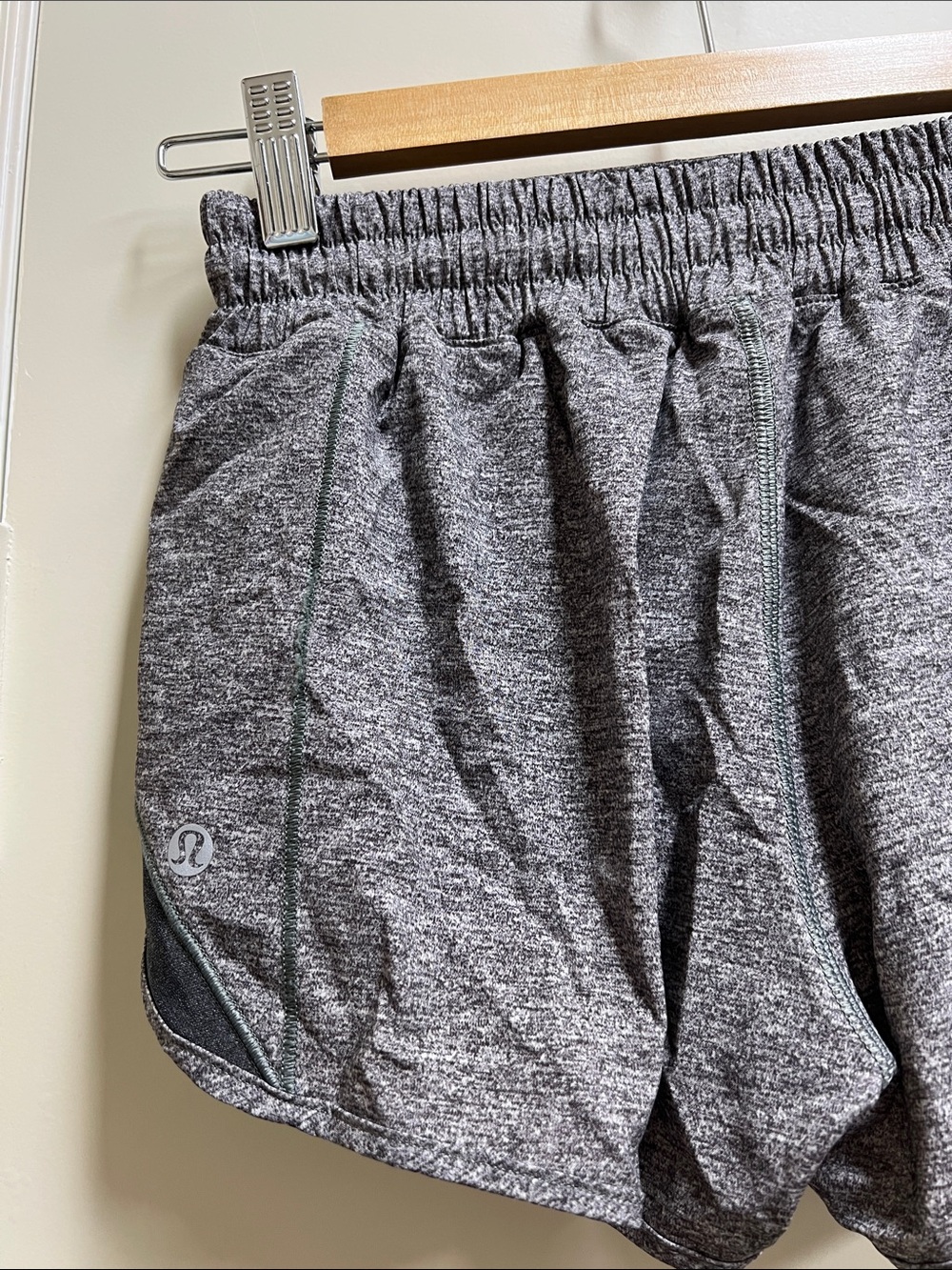 lululemon shorts Grey Women's Gray Athletic Shorts size 6